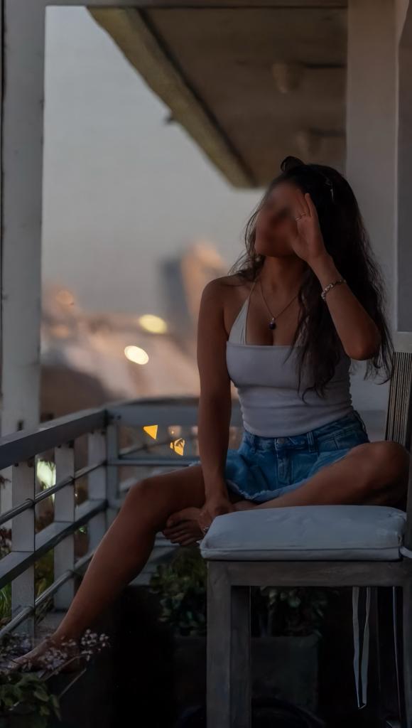 682772584: Chica busca chico en Mallorca