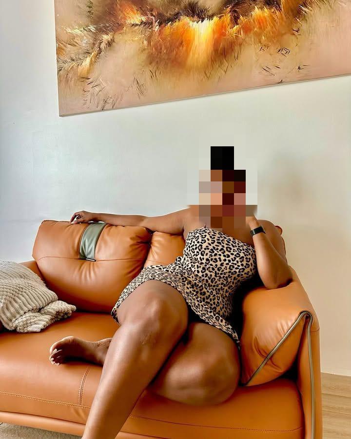 Chica busca chico en La Coruña: 