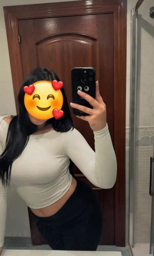 602873296: Chica busca chico en Lugo