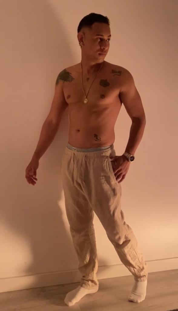 647649647: Chico busca chica en Valencia