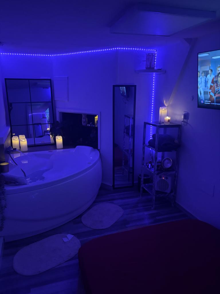 Chica busca chico en Madrid: 