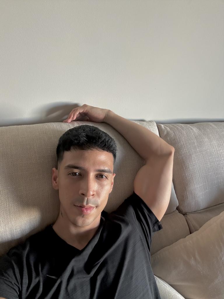 Chico busca chica en Barcelona: 