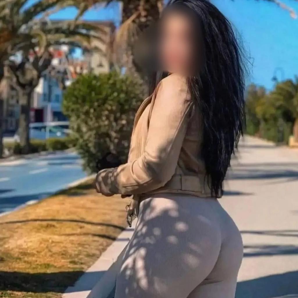 Chica busca chico en Alicante: 