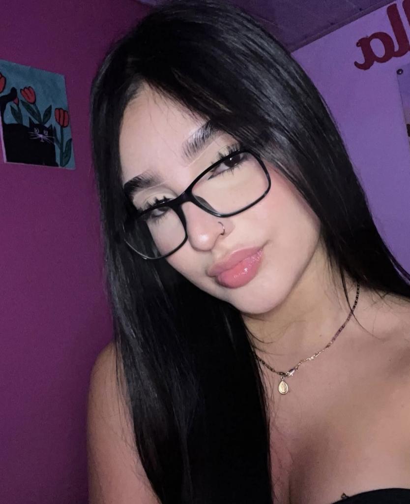 632928058: Chica busca chico en Tenerife