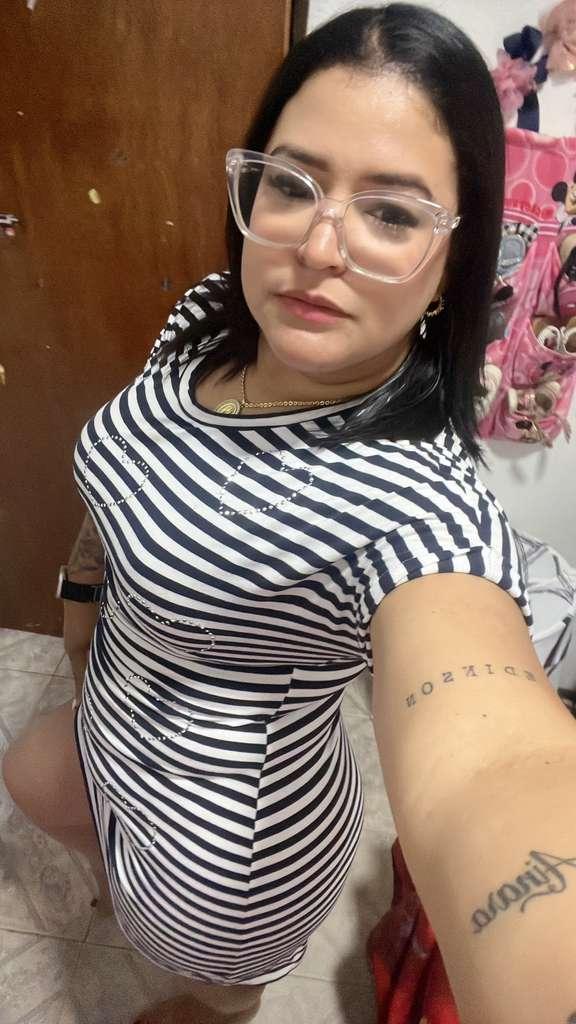 631693774: Chica busca chico en Madrid