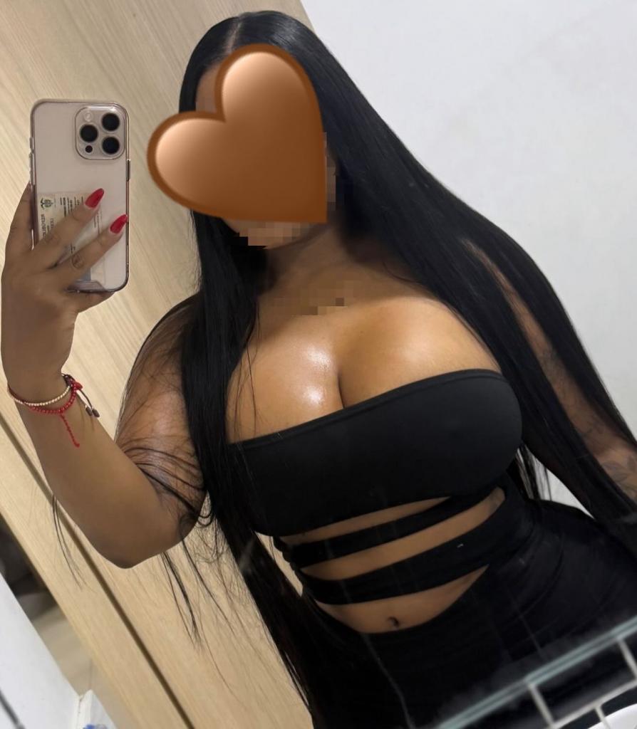 613947998: Chica busca chico en La Coruña