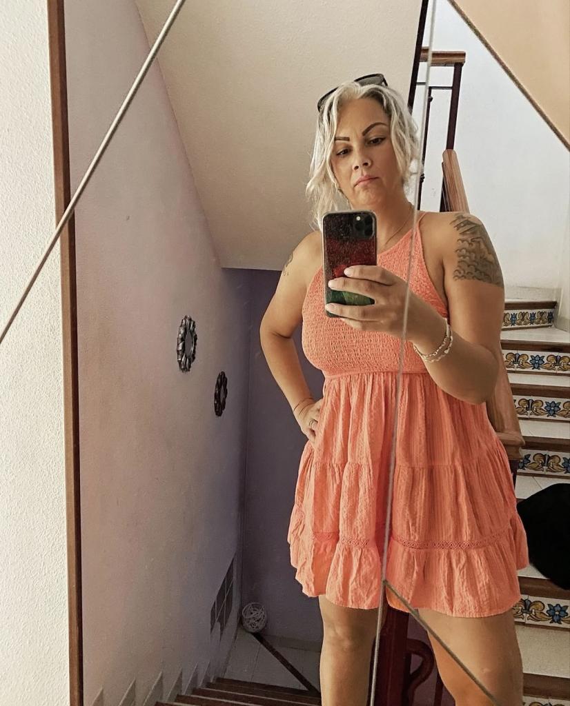 643136311: Chica busca chico en Barcelona