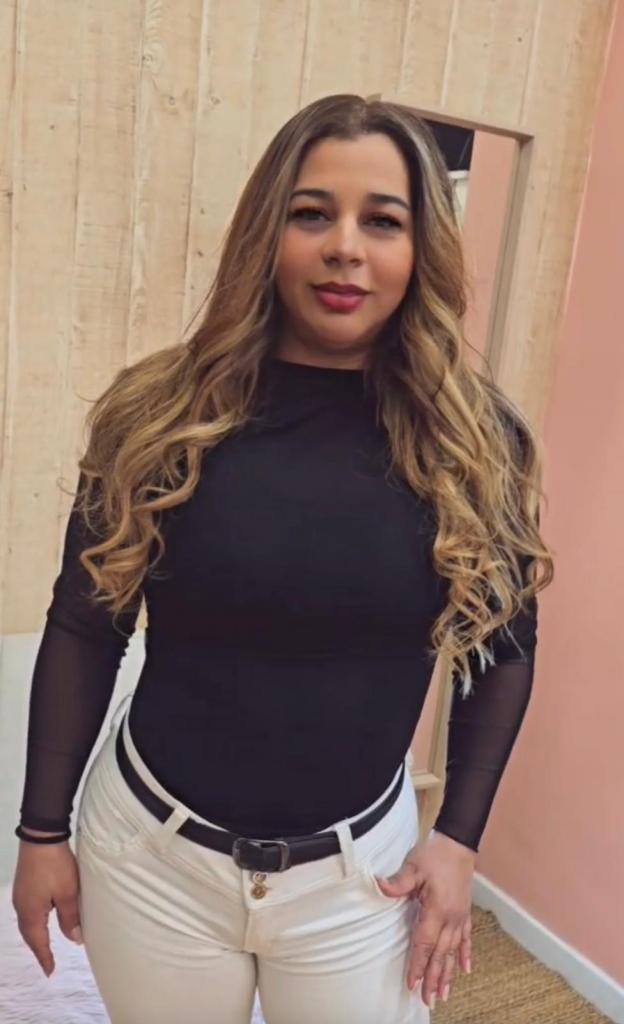 Chica busca chico en Tenerife: 