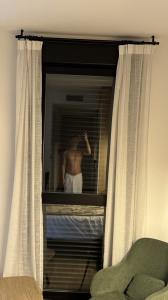 632576353: Chico busca chica en Madrid