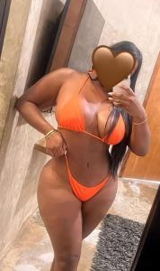 613947998: Chica busca chico en La Coruña