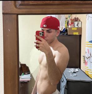 635923732: Chico busca chica en Madrid