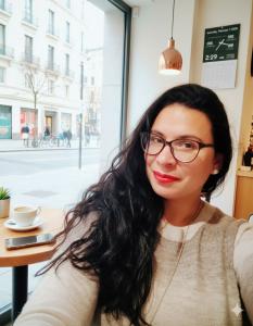 614413537: Chica busca chico en Valencia