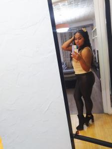 672964790: Chica busca chico en Alicante