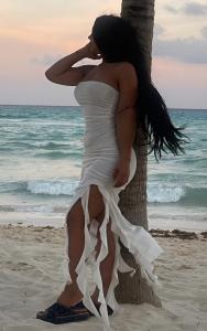 613758759: Chica busca chico en Alicante