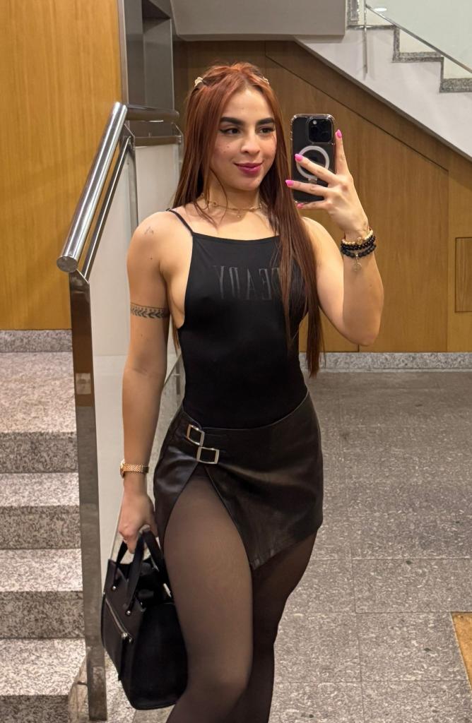 672817529: Chica busca chico en Alicante