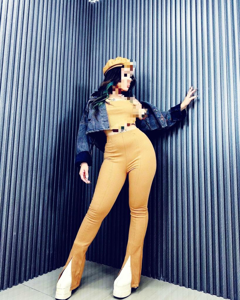 632144760: Chica busca chico en Gerona