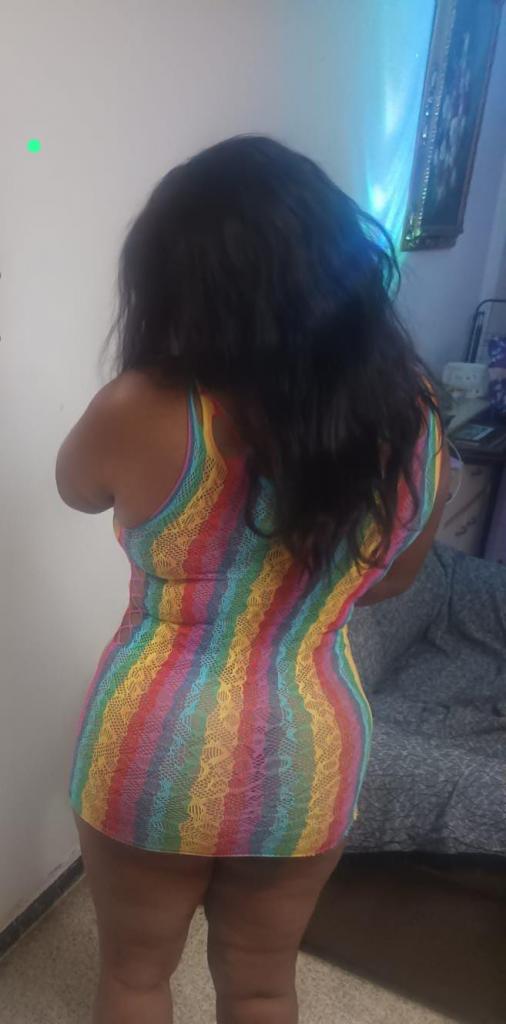 742048043: Chica busca chico en Granada