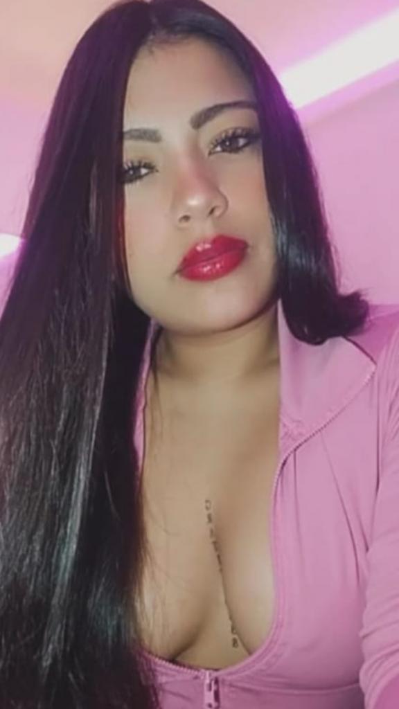 637757933: Chica busca chico en Zaragoza