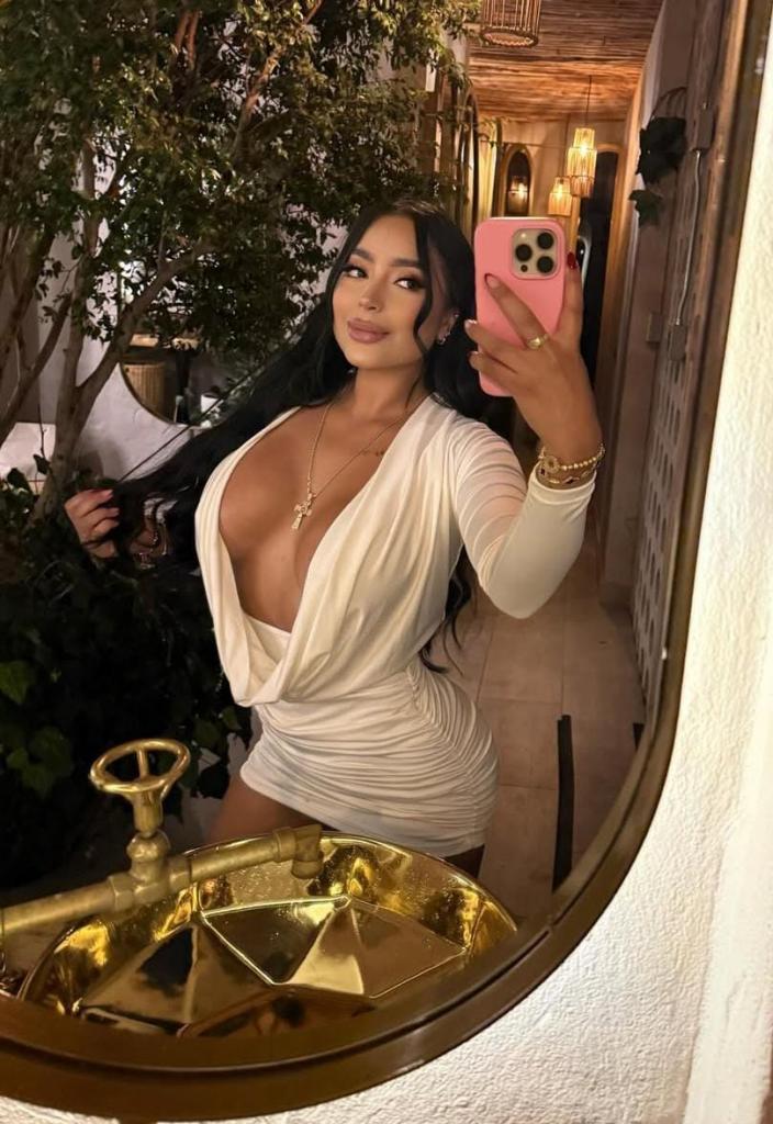 Chica busca chico en Barcelona: 