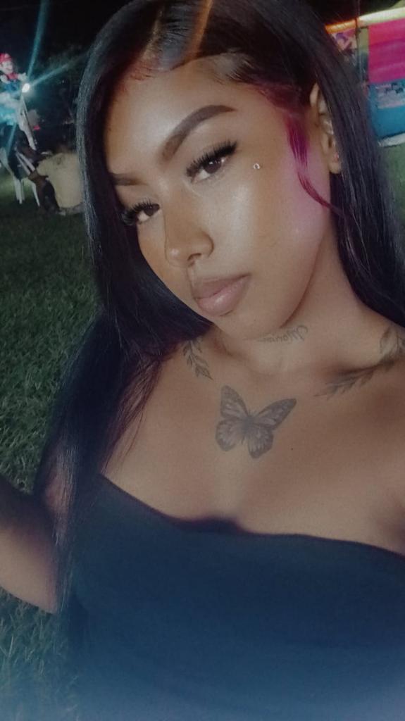 Chica busca chico en Granada: 