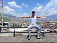 643314821: Chico busca chica en Ibiza