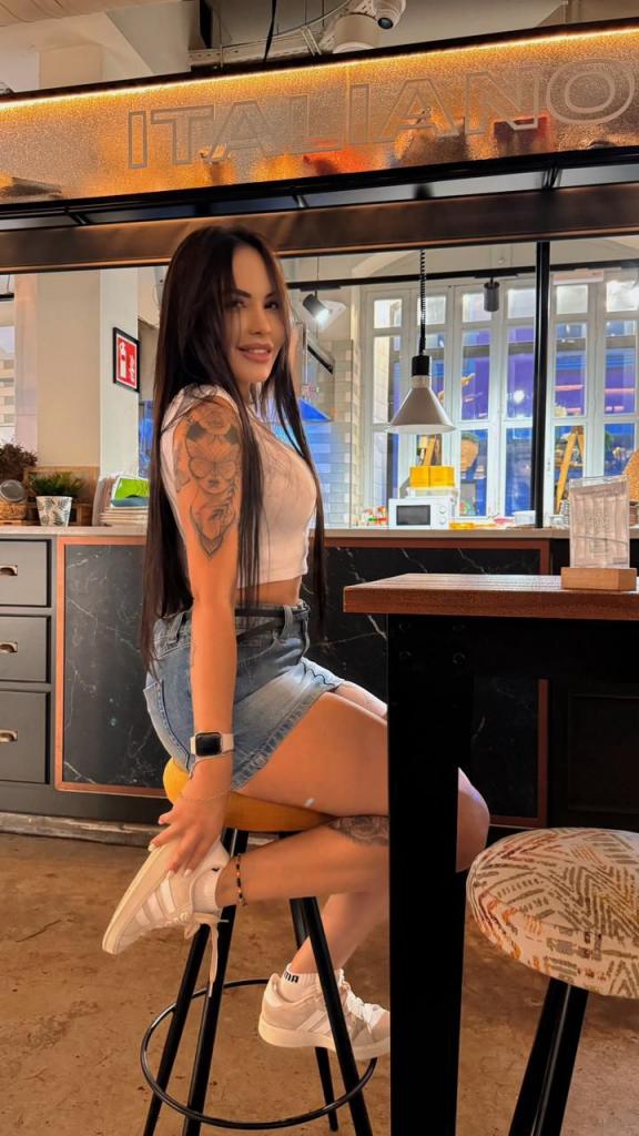 Chica busca chico en Alicante: 