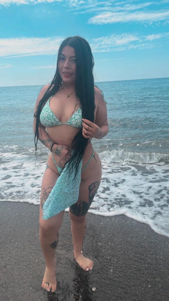 Chica busca chico en Almería: 