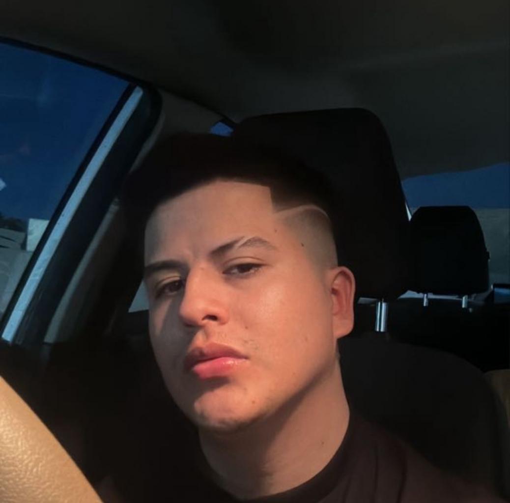 685093526: Chico busca chica en Madrid