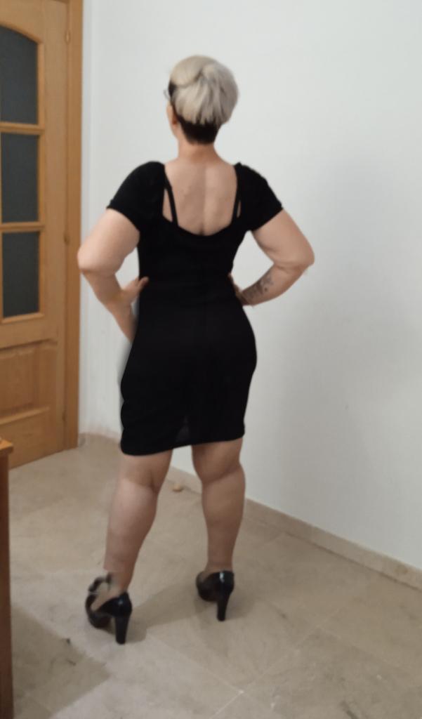 615445489: Chica busca chico en Sevilla