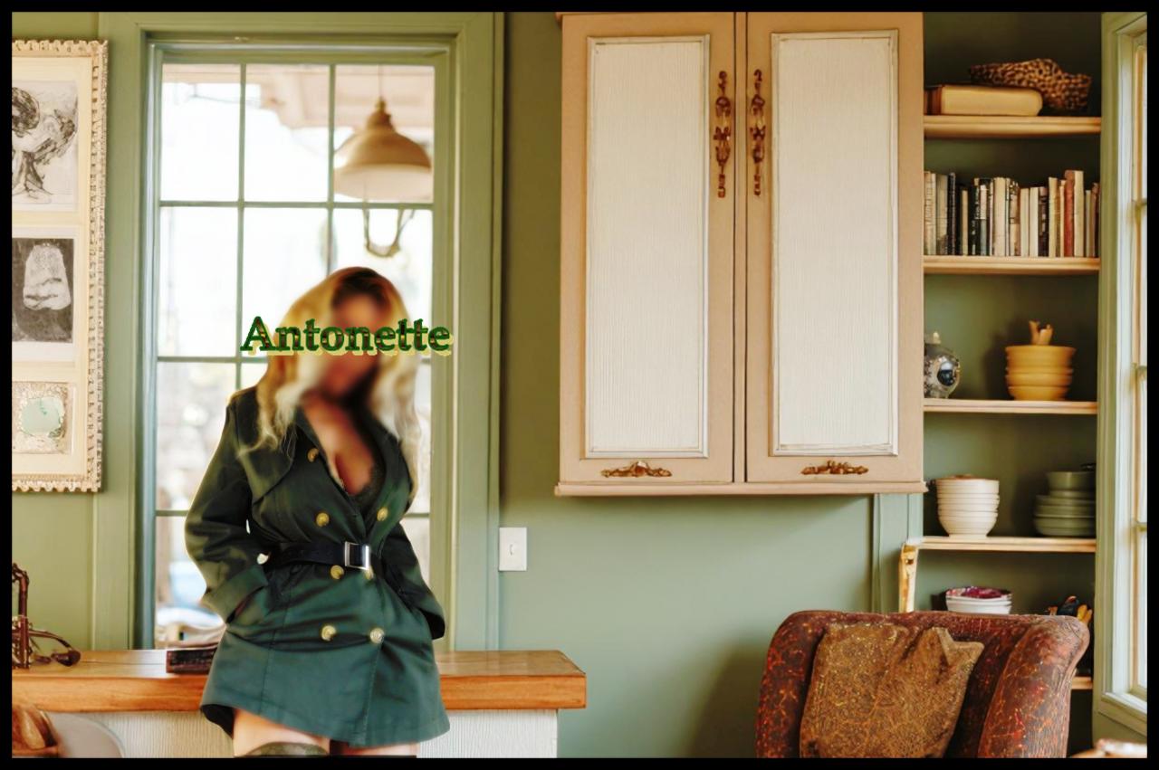 Chica busca chico en Lérida: 