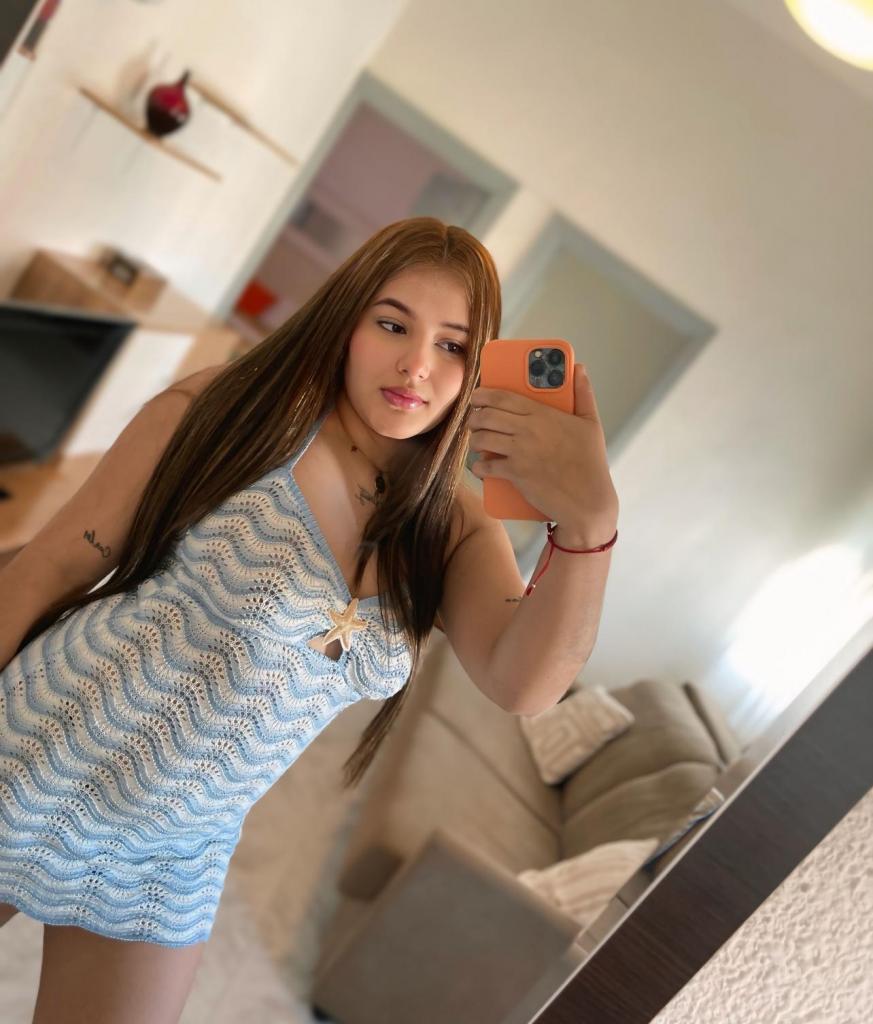 Chica busca chico en Murcia: Chica busca chico