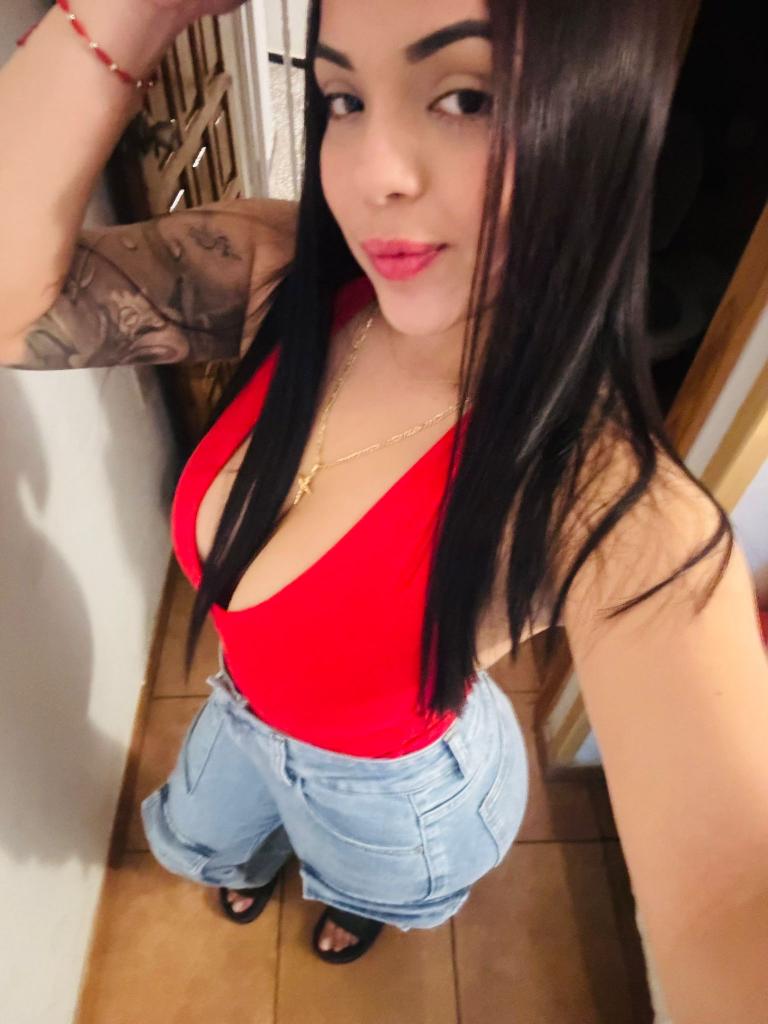 Chica busca chico en Alicante: 