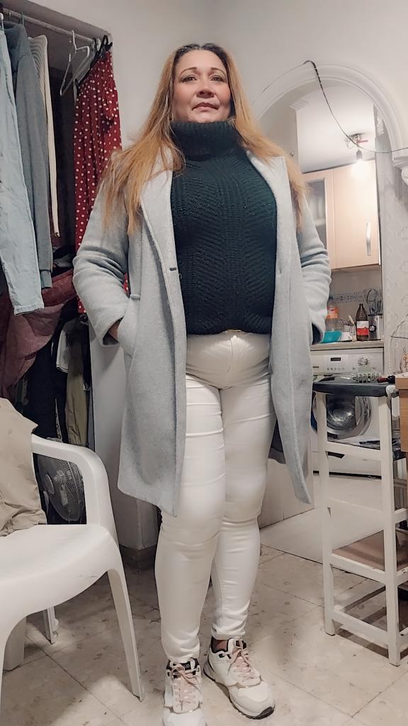 Chica busca chico en Sevilla: 