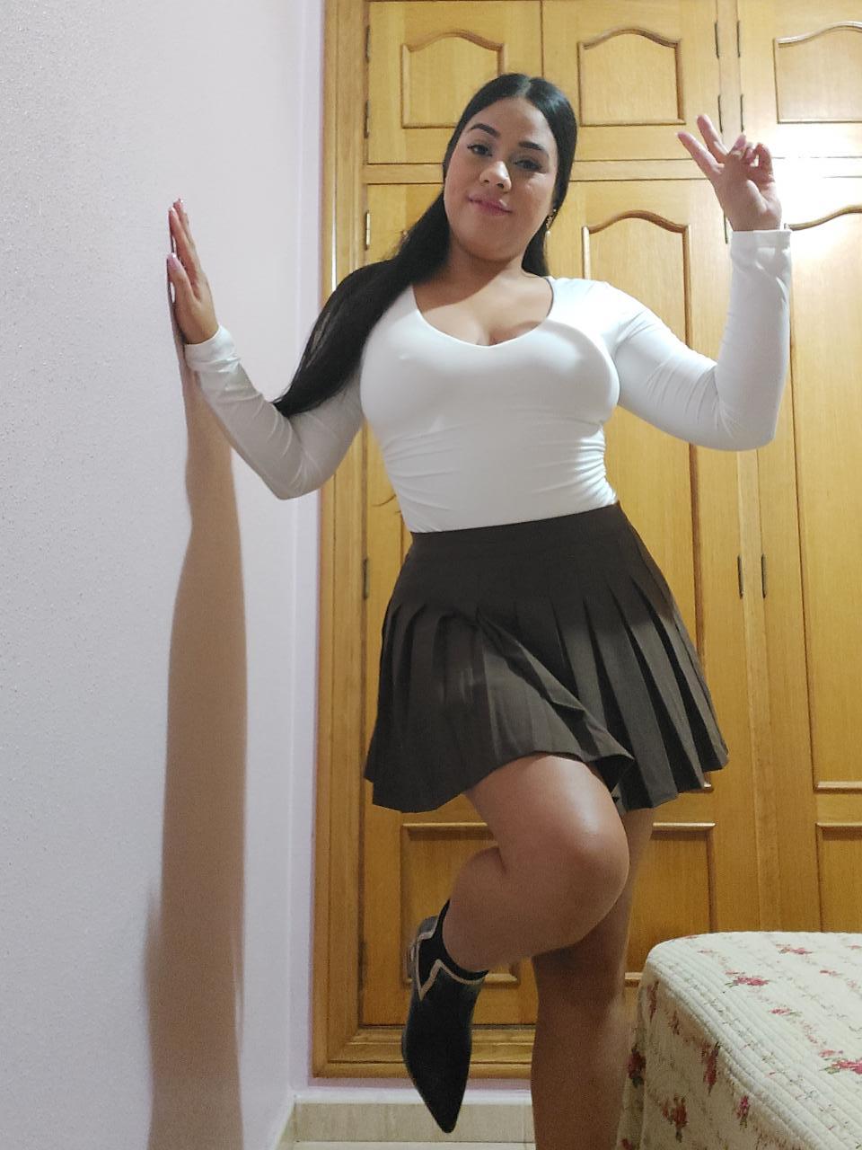 607287480: Chica busca chico en Valencia