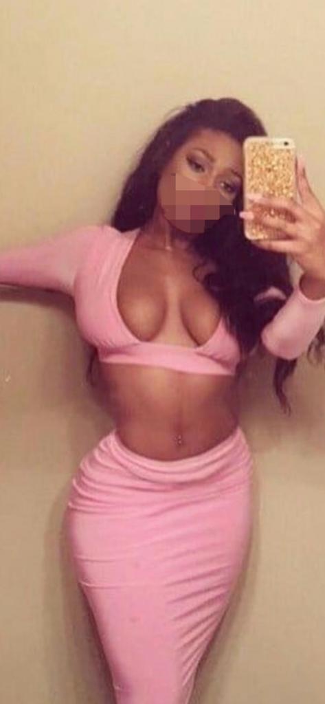 Chica busca chico en Sevilla: 