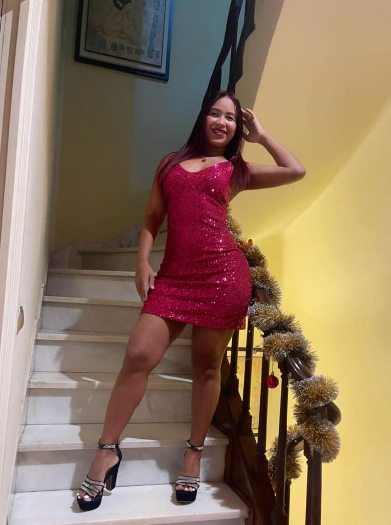 Chica busca chico en Cádiz: 