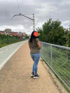 632925094: Chica busca chico en Toledo