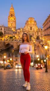 670721226: Chica busca chico en Murcia