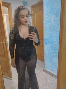 672859358: Chica busca chico en León