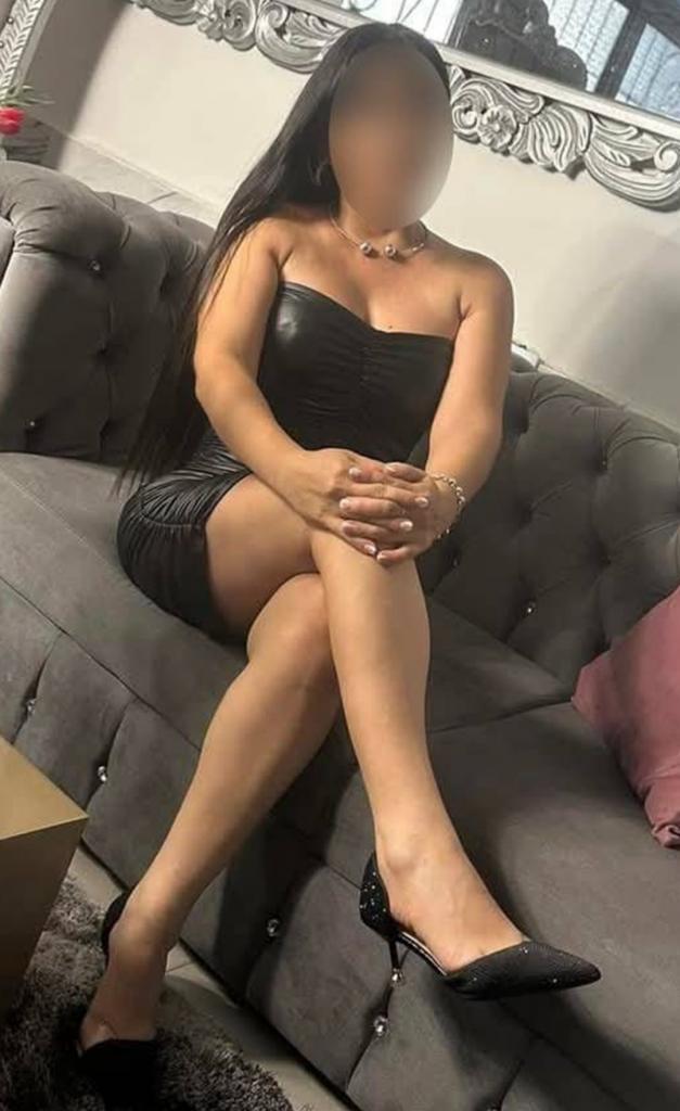 Chica busca chico en Granada: 