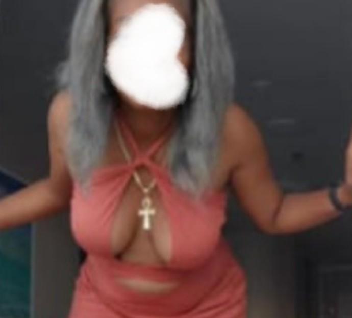 613406225: Chica busca chico en Vizcaya