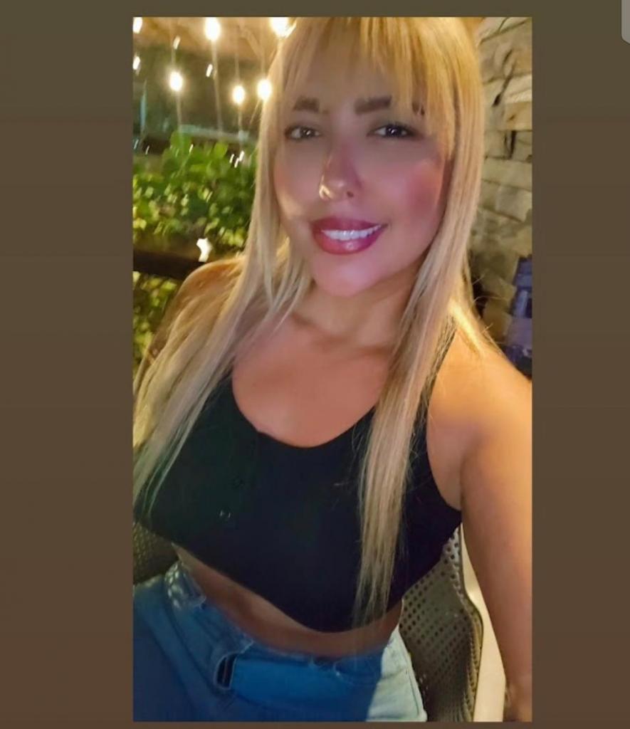Chica busca chico en Alicante: Chica busca chico