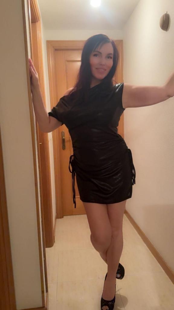 Chica busca chico en Alicante: 