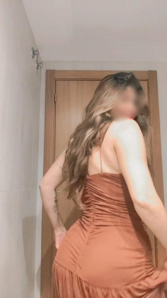 Chica busca chico en Almería: 