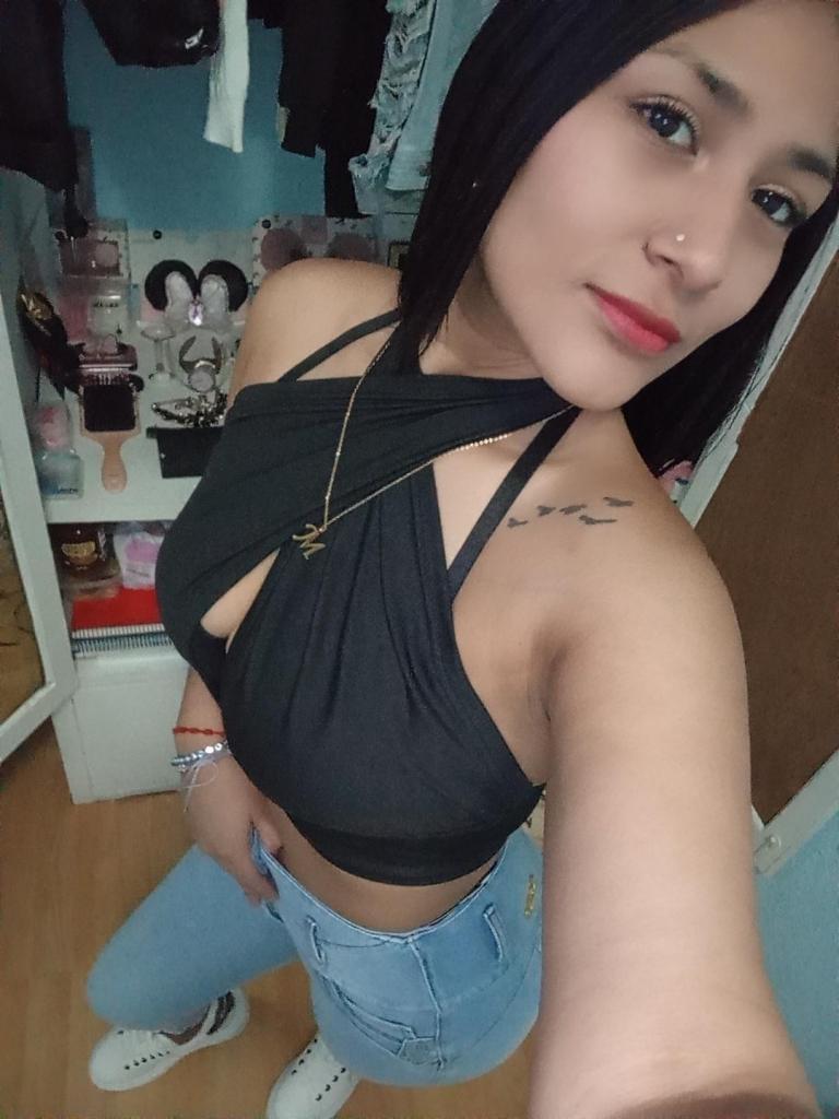 614798474: Chica busca chico en Alicante