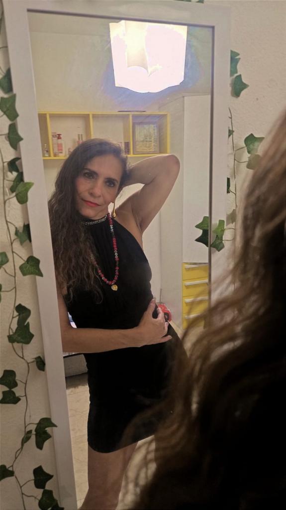 660784451: Chica busca chico en Córdoba