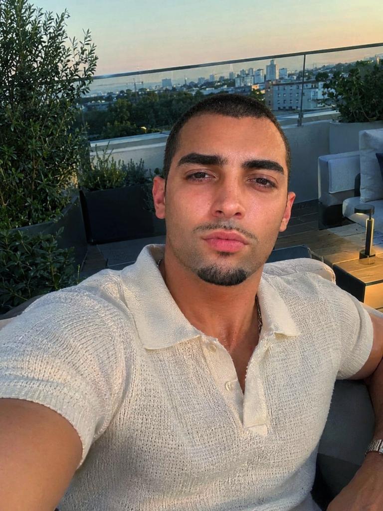 910792386: Chico busca chica en Madrid