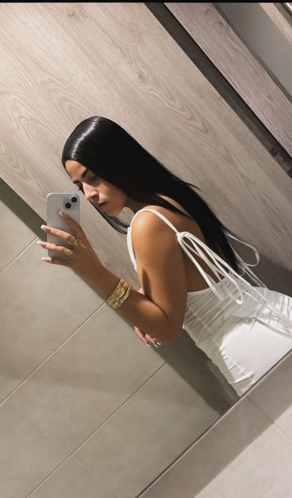 685603190: Chica busca chico en Orense