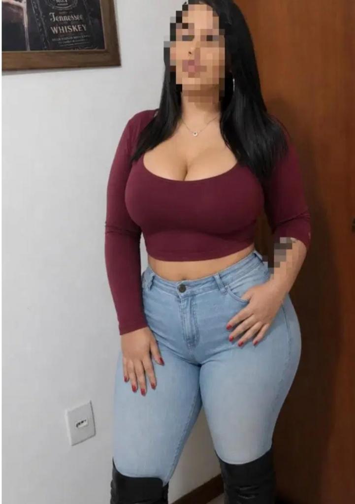 Chica busca chico en Huelva: 
