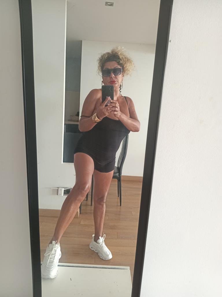 602700892: Chica busca chico en Barcelona